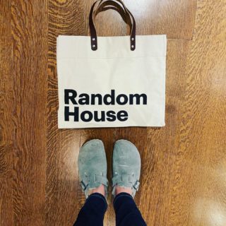 How cool is this bag? Best swag ever. The shoes, however, are questionable (for some, not for me: I love a good furry Birkenstock). Question: would you wear these? . . . . #laurenweisberger #birkenstock #authorsofinstagram #thedevilwearsprada #wherethegrassisgreenandthegirlsarepretty